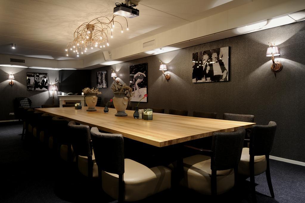 Hotel Trix Arnhem Bagian luar foto